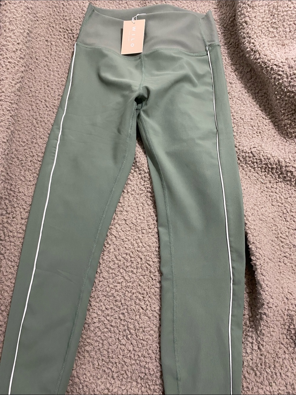 Willow Olive Green High-Rise Leggings with White Side Piping